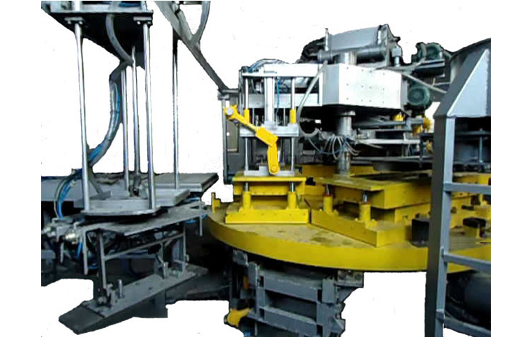 �๤λ�D�Pʽ�»����r·��ʯ���͙C